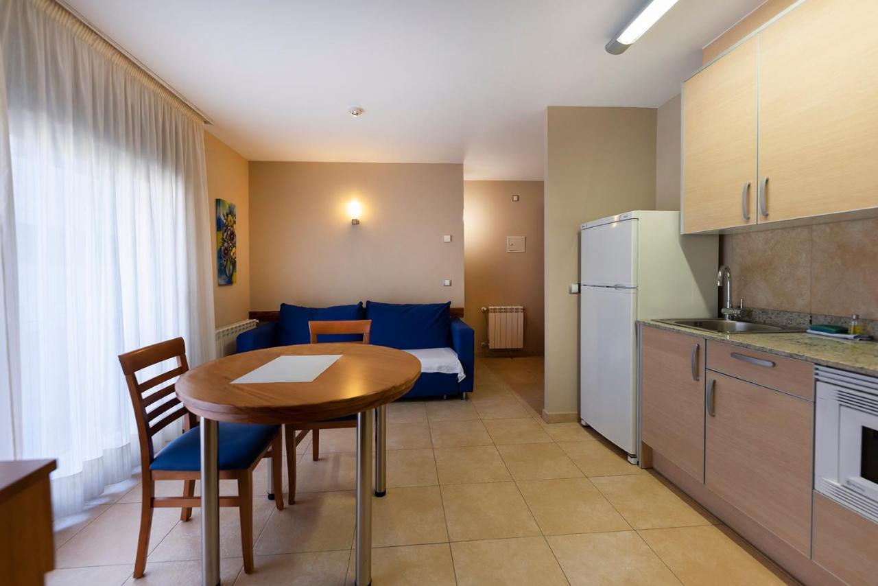 Aparthotel Iceberg Sant Julià de Lòria Екстериор снимка