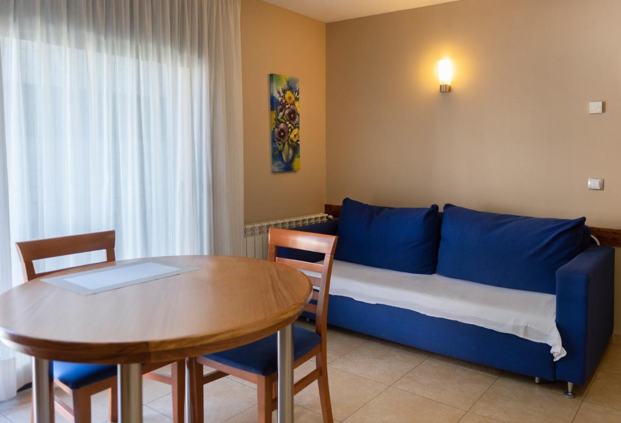 Aparthotel Iceberg Sant Julià de Lòria Екстериор снимка