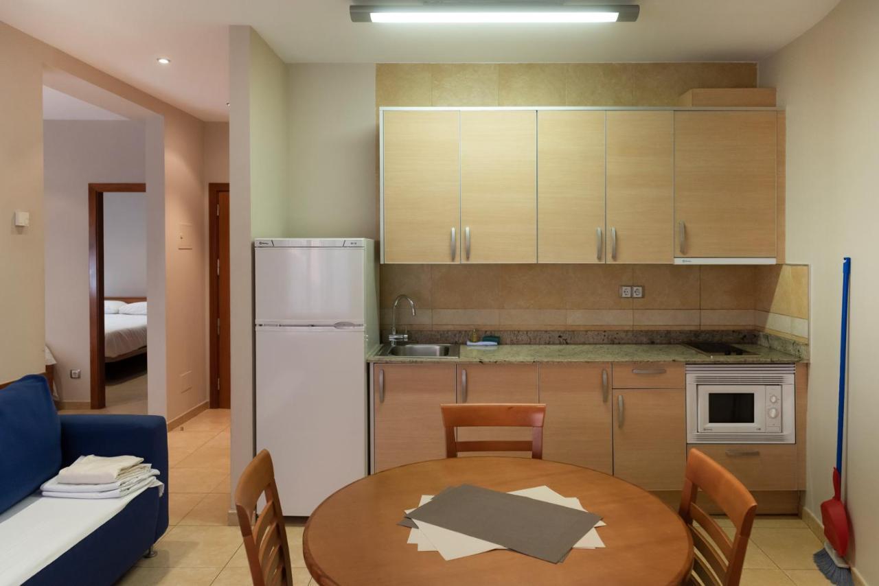Aparthotel Iceberg Sant Julià de Lòria Екстериор снимка
