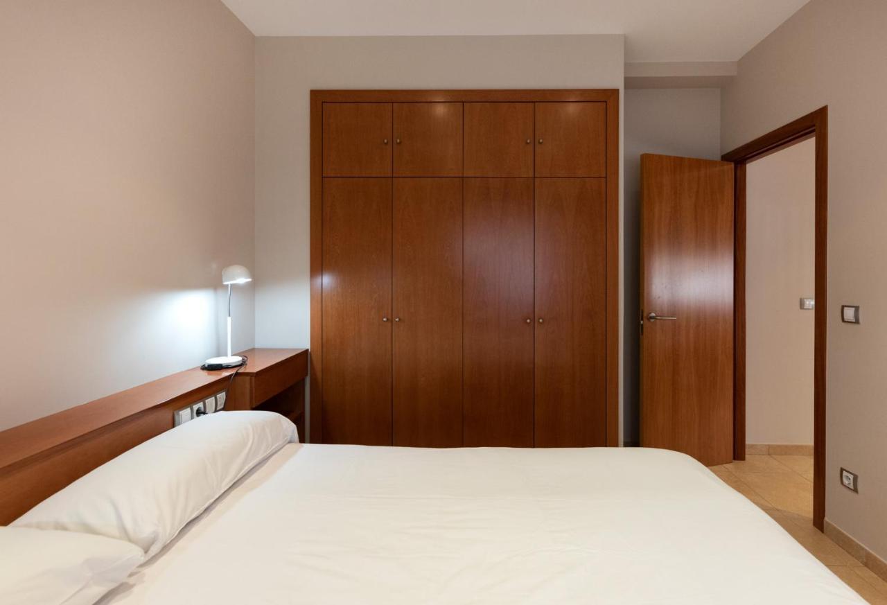 Aparthotel Iceberg Sant Julià de Lòria Екстериор снимка